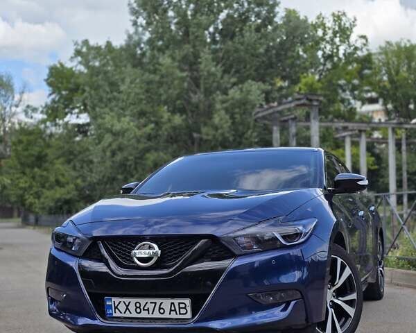 Синий Ниссан Максима, объемом двигателя 3.5 л и пробегом 215 тыс. км за 15700 $, фото 1 на Automoto.ua