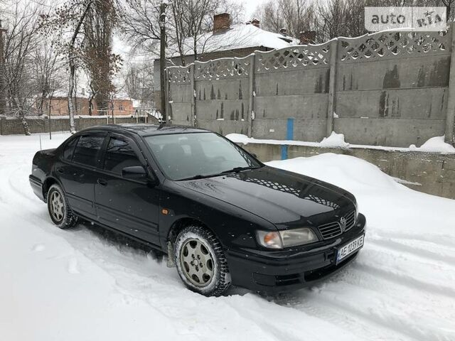 Синій Ніссан Максіма, об'ємом двигуна 2 л та пробігом 390 тис. км за 3000 $, фото 1 на Automoto.ua