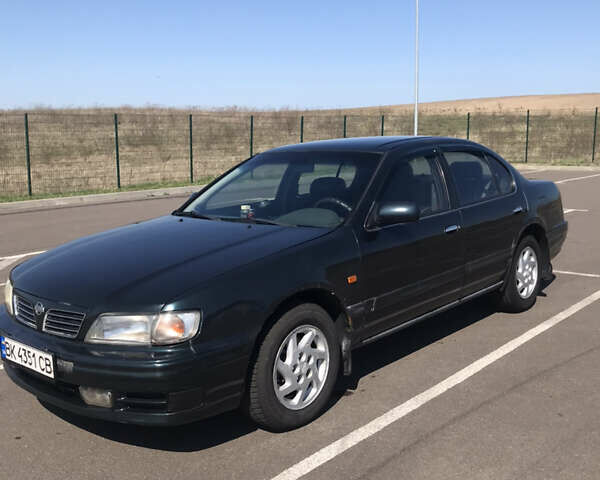 Зелений Ніссан Максіма, об'ємом двигуна 2 л та пробігом 341 тис. км за 1800 $, фото 1 на Automoto.ua