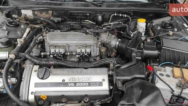 Зелений Ніссан Максіма, об'ємом двигуна 2 л та пробігом 450 тис. км за 2300 $, фото 1 на Automoto.ua