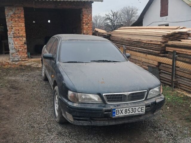 Зеленый Ниссан Максима, объемом двигателя 3 л и пробегом 250 тыс. км за 999 $, фото 1 на Automoto.ua