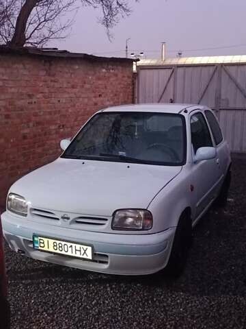 Белый Ниссан Микра, объемом двигателя 1 л и пробегом 200 тыс. км за 1800 $, фото 1 на Automoto.ua