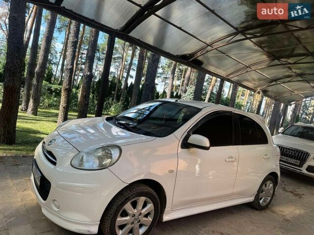 Білий Ніссан Мікра, об'ємом двигуна 1.2 л та пробігом 130 тис. км за 7900 $, фото 1 на Automoto.ua