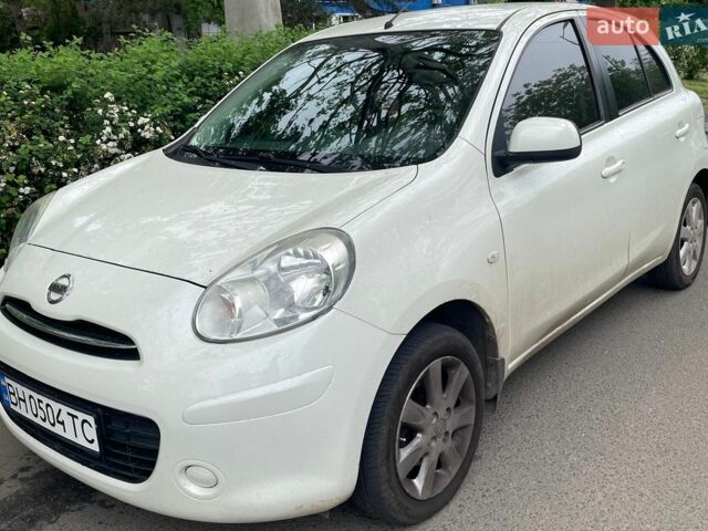 Белый Ниссан Микра, объемом двигателя 1.2 л и пробегом 87 тыс. км за 8000 $, фото 1 на Automoto.ua