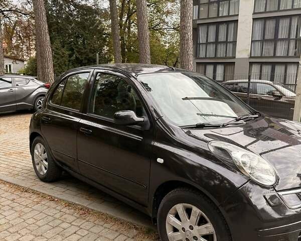 Чорний Ніссан Мікра, об'ємом двигуна 1.4 л та пробігом 201 тис. км за 5600 $, фото 1 на Automoto.ua