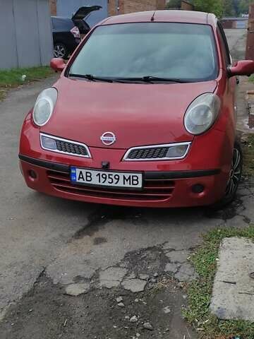 Красный Ниссан Микра, объемом двигателя 1.24 л и пробегом 158 тыс. км за 5800 $, фото 1 на Automoto.ua