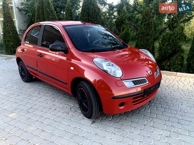 Красный Ниссан Микра, объемом двигателя 1.24 л и пробегом 121 тыс. км за 5700 $, фото 1 на Automoto.ua