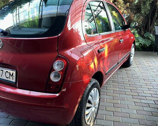 Красный Ниссан Микра, объемом двигателя 1.24 л и пробегом 185 тыс. км за 5800 $, фото 1 на Automoto.ua