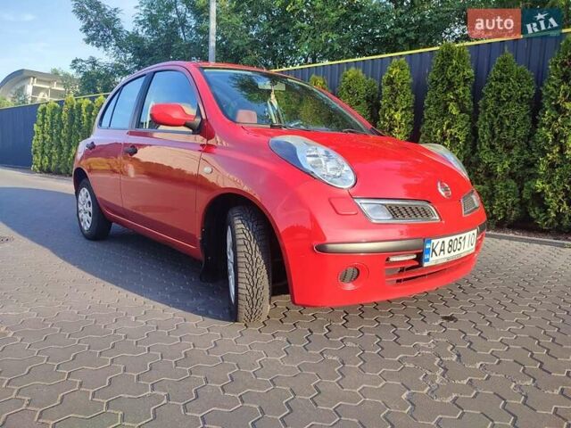 Красный Ниссан Микра, объемом двигателя 1.24 л и пробегом 130 тыс. км за 5000 $, фото 1 на Automoto.ua