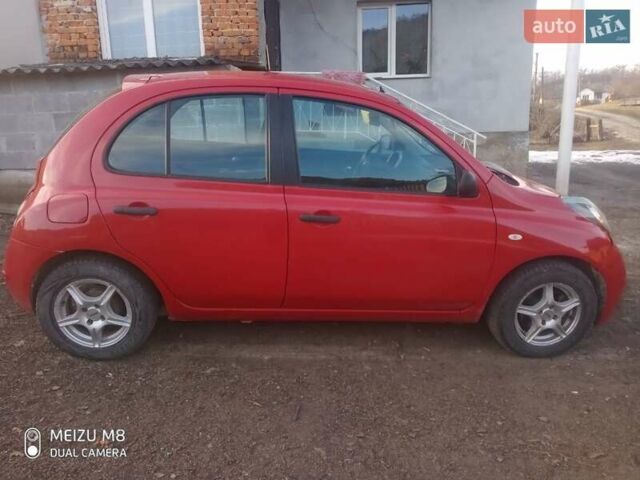 Красный Ниссан Микра, объемом двигателя 1.2 л и пробегом 250 тыс. км за 3400 $, фото 1 на Automoto.ua