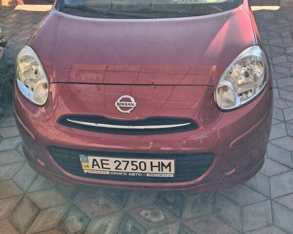 Красный Ниссан Микра, объемом двигателя 1.2 л и пробегом 96 тыс. км за 9000 $, фото 1 на Automoto.ua