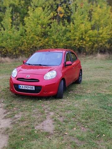 Красный Ниссан Микра, объемом двигателя 1.2 л и пробегом 49 тыс. км за 9400 $, фото 1 на Automoto.ua
