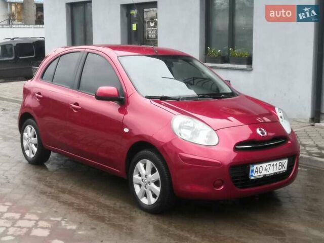 Красный Ниссан Микра, объемом двигателя 1.2 л и пробегом 94 тыс. км за 7500 $, фото 1 на Automoto.ua