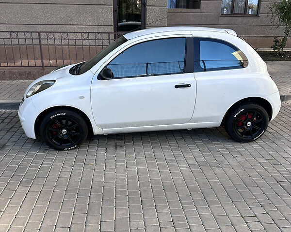 Ніссан Мікра, об'ємом двигуна 1.2 л та пробігом 190 тис. км за 4000 $, фото 1 на Automoto.ua