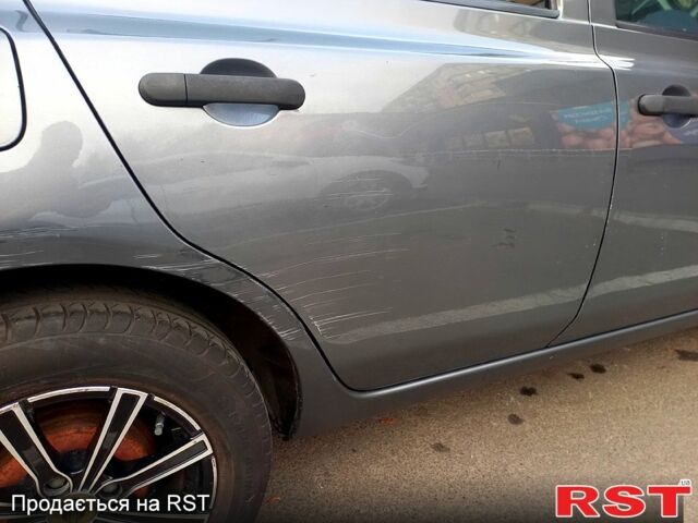 Серый Ниссан Микра, объемом двигателя 1.2 л и пробегом 225 тыс. км за 3500 $, фото 1 на Automoto.ua