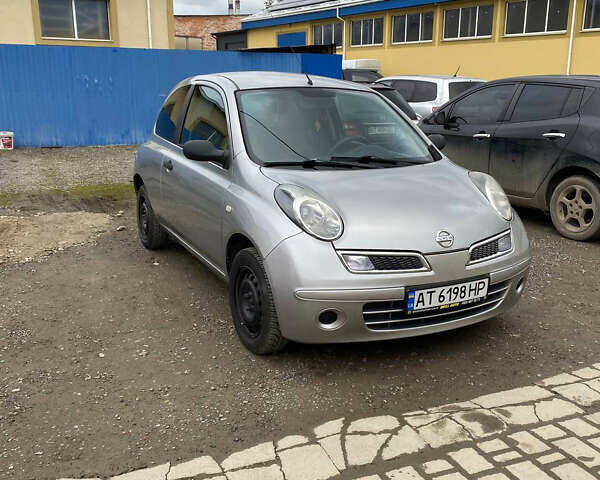 Серый Ниссан Микра, объемом двигателя 1.24 л и пробегом 248 тыс. км за 4200 $, фото 1 на Automoto.ua