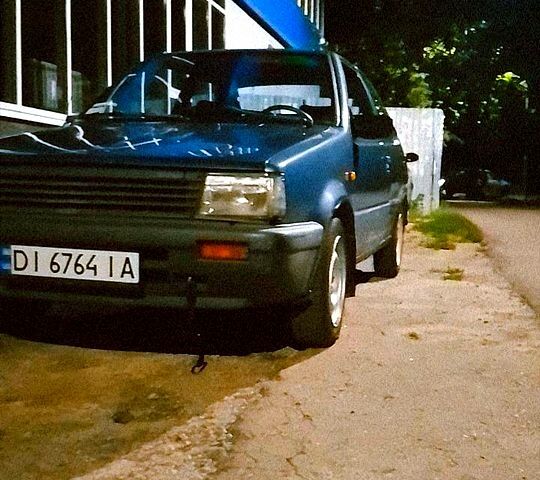 Синій Ніссан Мікра, об'ємом двигуна 1 л та пробігом 200 тис. км за 630 $, фото 1 на Automoto.ua