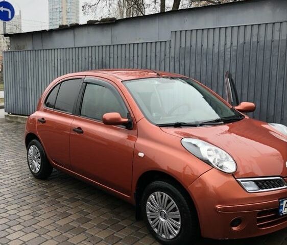 Оранжевый Ниссан Микра, объемом двигателя 1.2 л и пробегом 139 тыс. км за 3850 $, фото 1 на Automoto.ua