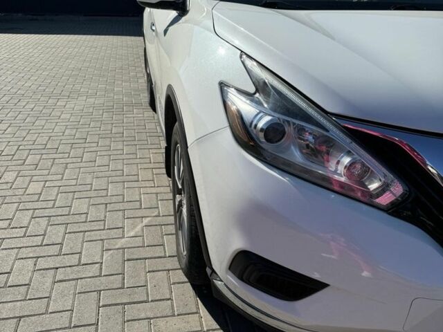 Белый Ниссан Мурано, объемом двигателя 3.5 л и пробегом 165 тыс. км за 14200 $, фото 1 на Automoto.ua