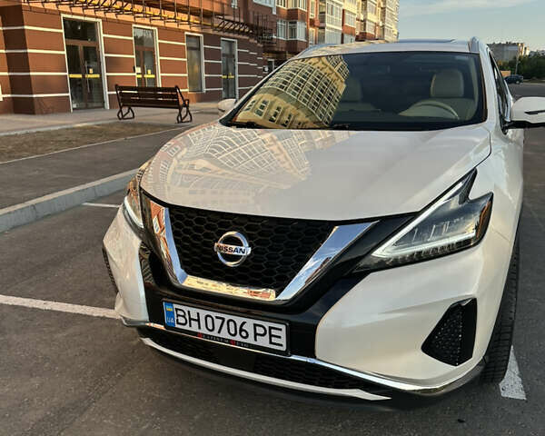 Білий Ніссан Мурано, об'ємом двигуна 3.5 л та пробігом 150 тис. км за 18500 $, фото 1 на Automoto.ua