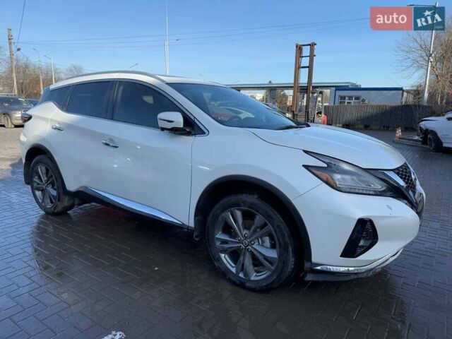 Белый Ниссан Мурано, объемом двигателя 3.5 л и пробегом 39 тыс. км за 13200 $, фото 1 на Automoto.ua
