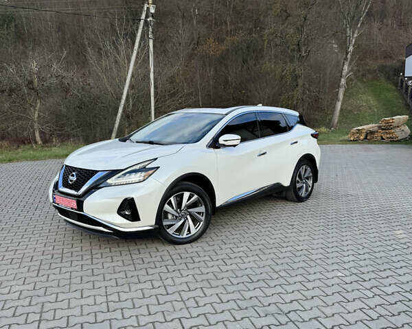 Белый Ниссан Мурано, объемом двигателя 3.5 л и пробегом 44 тыс. км за 22900 $, фото 1 на Automoto.ua