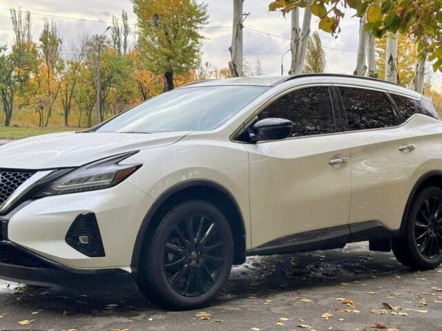 Белый Ниссан Мурано, объемом двигателя 3.5 л и пробегом 70 тыс. км за 22000 $, фото 1 на Automoto.ua
