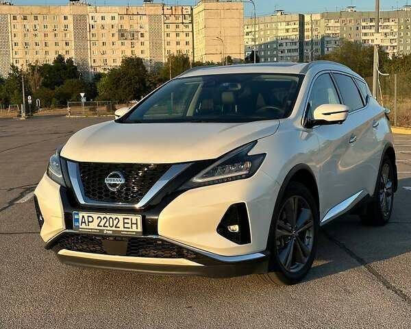 Белый Ниссан Мурано, объемом двигателя 3.5 л и пробегом 60 тыс. км за 23000 $, фото 1 на Automoto.ua