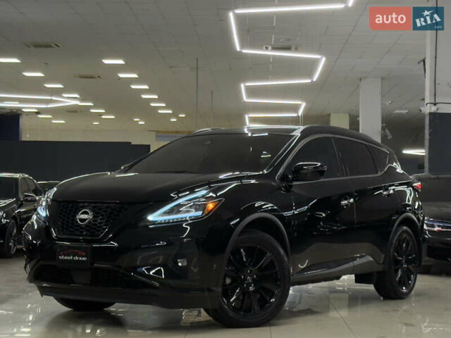 Черный Ниссан Мурано, объемом двигателя 3.5 л и пробегом 31 тыс. км за 24699 $, фото 1 на Automoto.ua