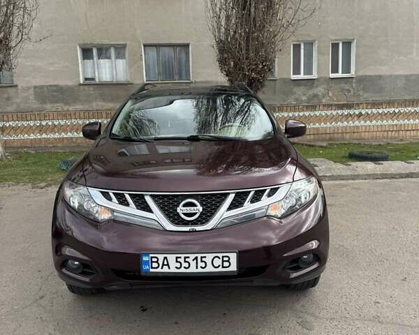 Красный Ниссан Мурано, объемом двигателя 3.5 л и пробегом 219 тыс. км за 9999 $, фото 1 на Automoto.ua