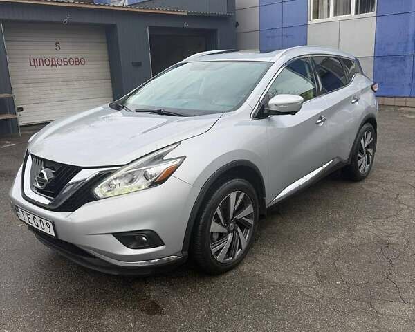 Серый Ниссан Мурано, объемом двигателя 3.5 л и пробегом 235 тыс. км за 14000 $, фото 1 на Automoto.ua