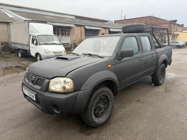 Чорний Ніссан Навара, об'ємом двигуна 2.5 л та пробігом 286 тис. км за 4800 $, фото 1 на Automoto.ua