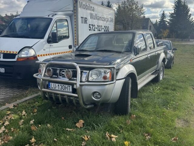 Чорний Ніссан Навара, об'ємом двигуна 2.7 л та пробігом 168 тис. км за 3000 $, фото 1 на Automoto.ua