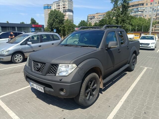 Чорний Ніссан Навара, об'ємом двигуна 2.5 л та пробігом 180 тис. км за 4951 $, фото 1 на Automoto.ua