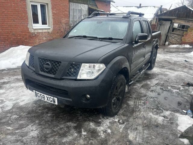 Черный Ниссан Навара, объемом двигателя 2.5 л и пробегом 230 тыс. км за 4400 $, фото 1 на Automoto.ua
