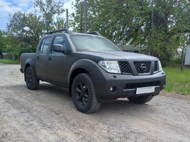 Чорний Ніссан Навара, об'ємом двигуна 2.5 л та пробігом 170 тис. км за 5099 $, фото 1 на Automoto.ua