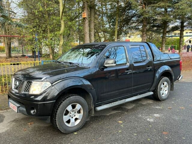 Черный Ниссан Навара, объемом двигателя 2.5 л и пробегом 218 тыс. км за 8099 $, фото 1 на Automoto.ua