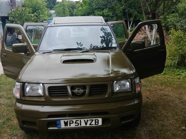 Коричневий Ніссан Навара, об'ємом двигуна 2.5 л та пробігом 180 тис. км за 5000 $, фото 1 на Automoto.ua