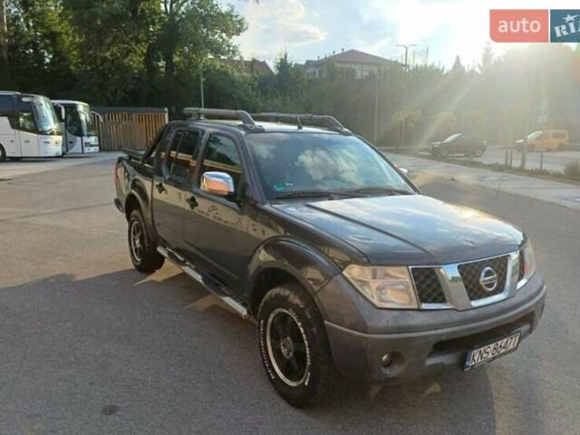 Серый Ниссан Навара, объемом двигателя 0 л и пробегом 321 тыс. км за 2970 $, фото 1 на Automoto.ua