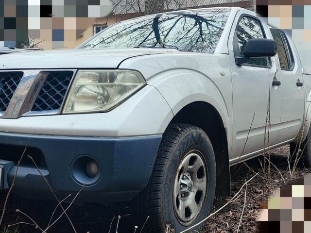 Серый Ниссан Навара, объемом двигателя 0 л и пробегом 138 тыс. км за 6000 $, фото 1 на Automoto.ua