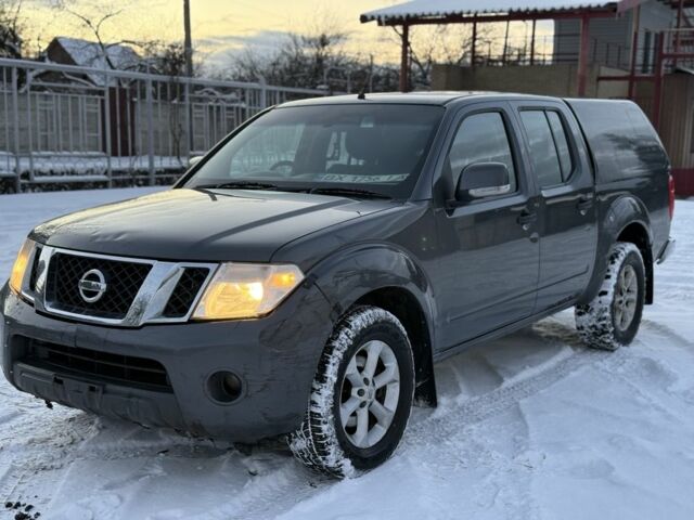 Серый Ниссан Навара, объемом двигателя 0 л и пробегом 250 тыс. км за 4500 $, фото 1 на Automoto.ua