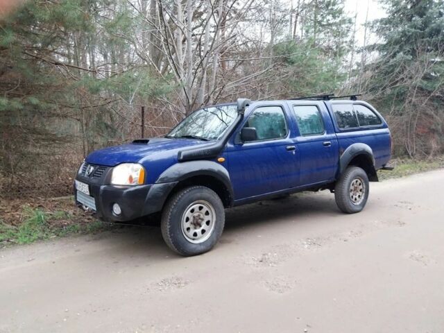 Синій Ніссан Навара, об'ємом двигуна 2.5 л та пробігом 261 тис. км за 2700 $, фото 1 на Automoto.ua