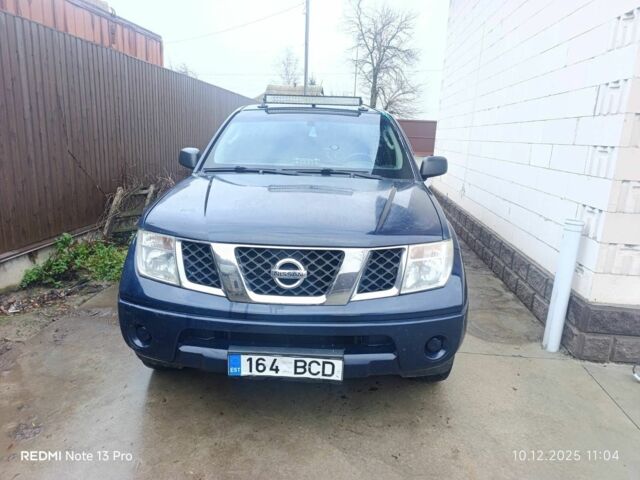 Синий Ниссан Навара, объемом двигателя 2.5 л и пробегом 350 тыс. км за 6200 $, фото 1 на Automoto.ua