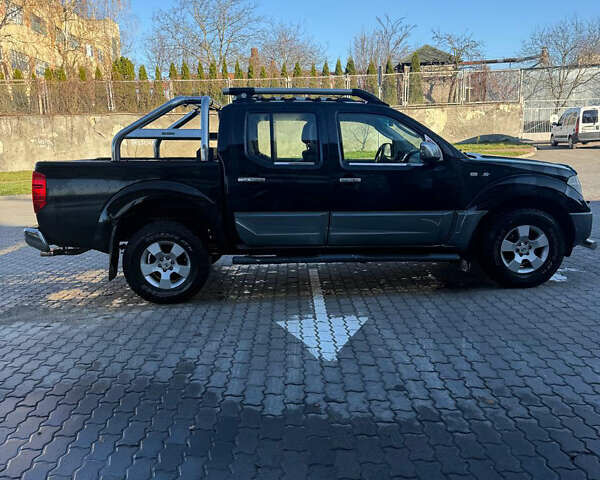 Зеленый Ниссан Навара, объемом двигателя 0 л и пробегом 230 тыс. км за 14000 $, фото 1 на Automoto.ua