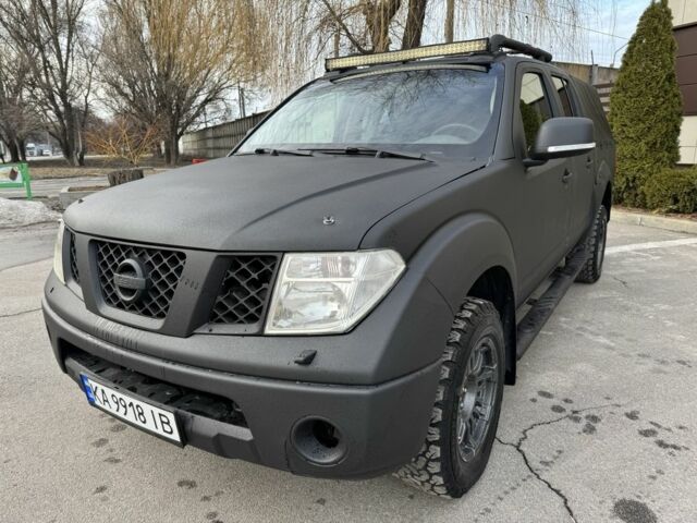 Зеленый Ниссан Навара, объемом двигателя 2.5 л и пробегом 230 тыс. км за 5699 $, фото 1 на Automoto.ua