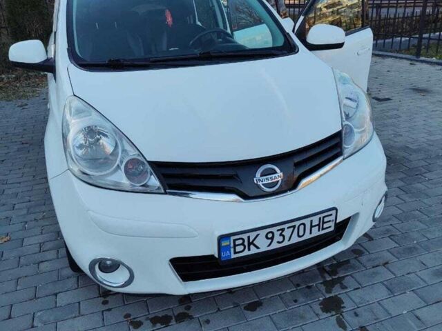 Білий Ніссан Ноут, об'ємом двигуна 1.46 л та пробігом 194 тис. км за 6900 $, фото 1 на Automoto.ua
