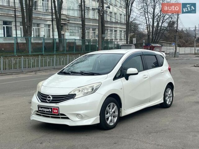 Белый Ниссан Ноут, объемом двигателя 1.2 л и пробегом 67 тыс. км за 8690 $, фото 1 на Automoto.ua