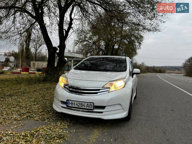 Белый Ниссан Ноут, объемом двигателя 1.2 л и пробегом 87 тыс. км за 7250 $, фото 1 на Automoto.ua