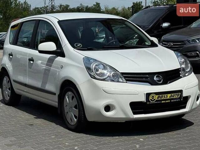 Білий Ніссан Ноут, об'ємом двигуна 1.46 л та пробігом 248 тис. км за 7000 $, фото 1 на Automoto.ua