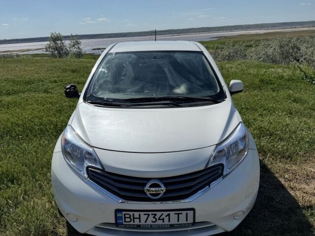 Білий Ніссан Ноут, об'ємом двигуна 1.2 л та пробігом 118 тис. км за 7300 $, фото 1 на Automoto.ua